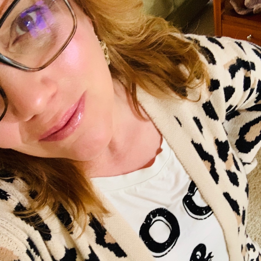 Meet your Posher, Jenny